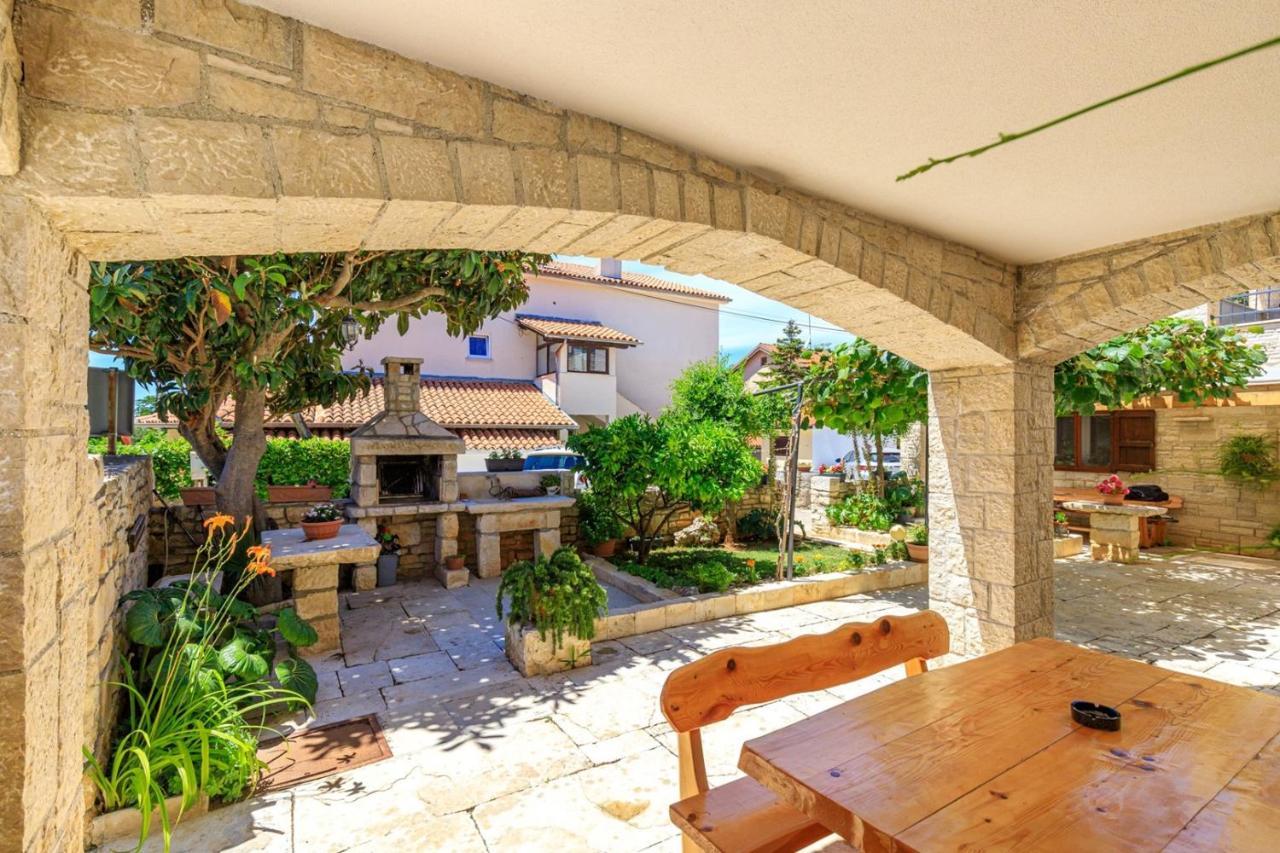 Apartments Mirjana メドゥリン エクステリア 写真