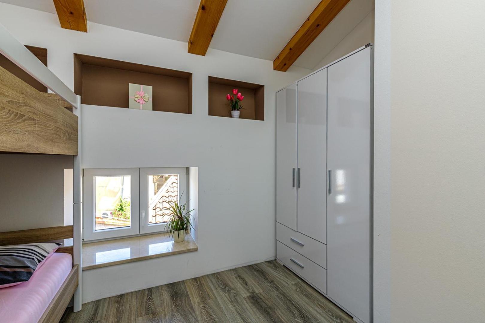 Apartments Mirjana メドゥリン エクステリア 写真