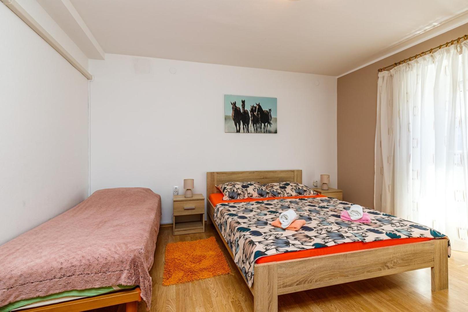 Apartments Mirjana メドゥリン エクステリア 写真